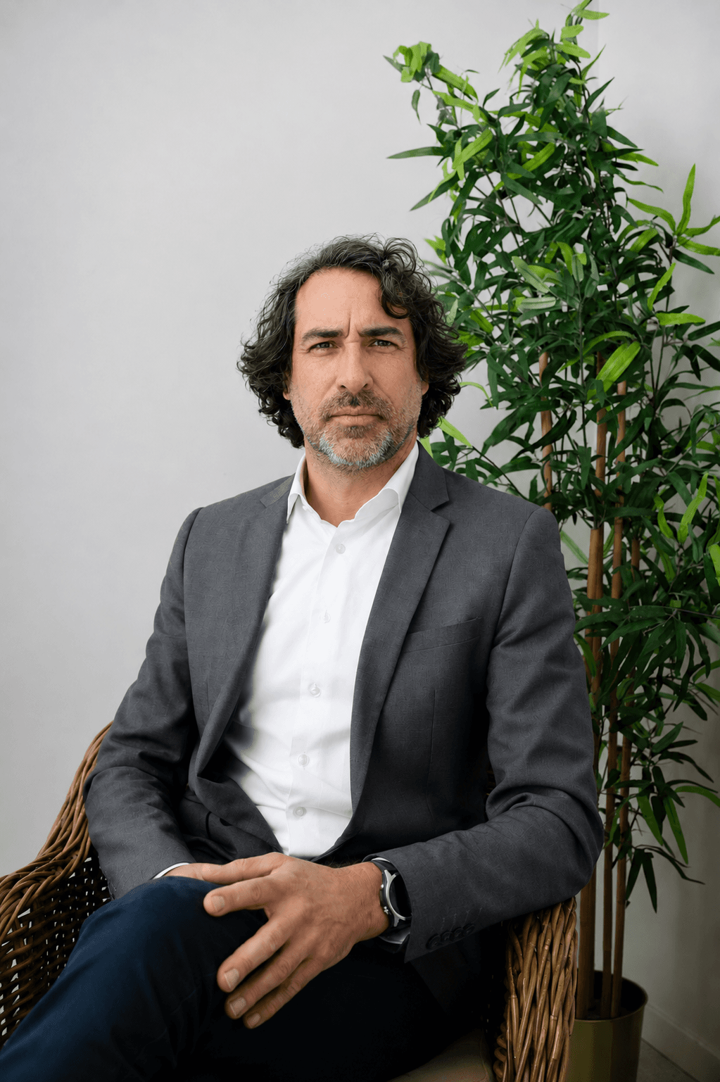 Luis Gonzalez del Águila - Promotor Inmobiliario