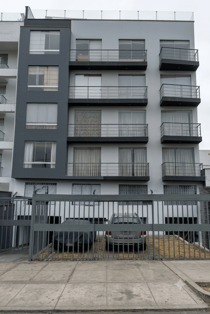 Edificio Ramírez Gastón - Miraflores